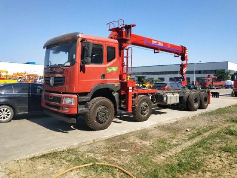 點擊查看詳細(xì)信息<br>標(biāo)題：12噸前四后八隨車吊 閱讀次數(shù)：1646