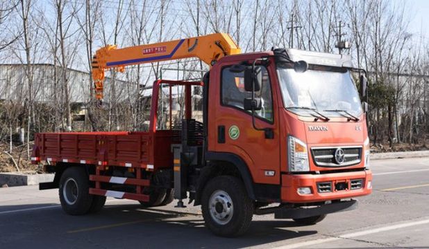 點擊查看詳細信息<br>標題：3.2噸大運隨車吊 閱讀次數：1854