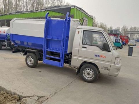 點擊查看詳細信息<br>標題：3.5方汽油版福田馭菱垃圾車 閱讀次數：3191